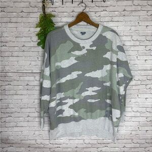Aerie Camouflage Crew Neck Sweater - Green and Gray